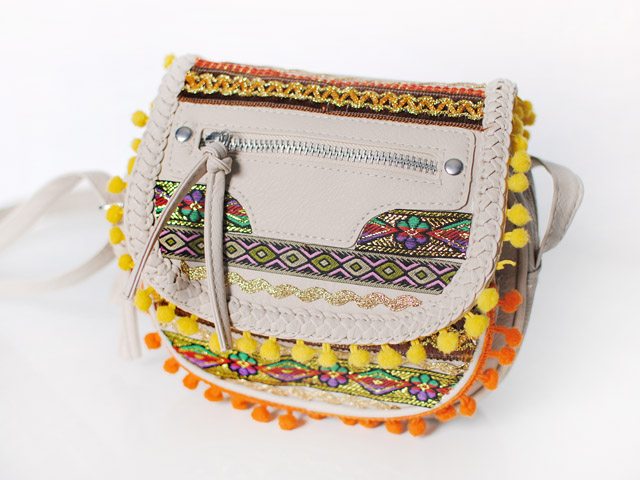 diy-pom-pom-satchel-bag-embellished